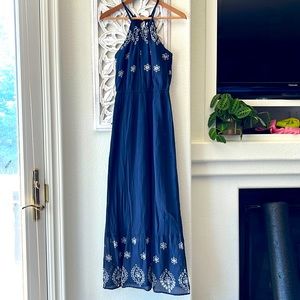 Maxi dress. Never worn.